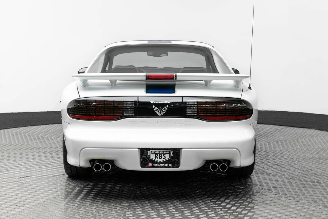1994 Pontiac Firebird Trans Am 4th Gen - Image 5 of 12