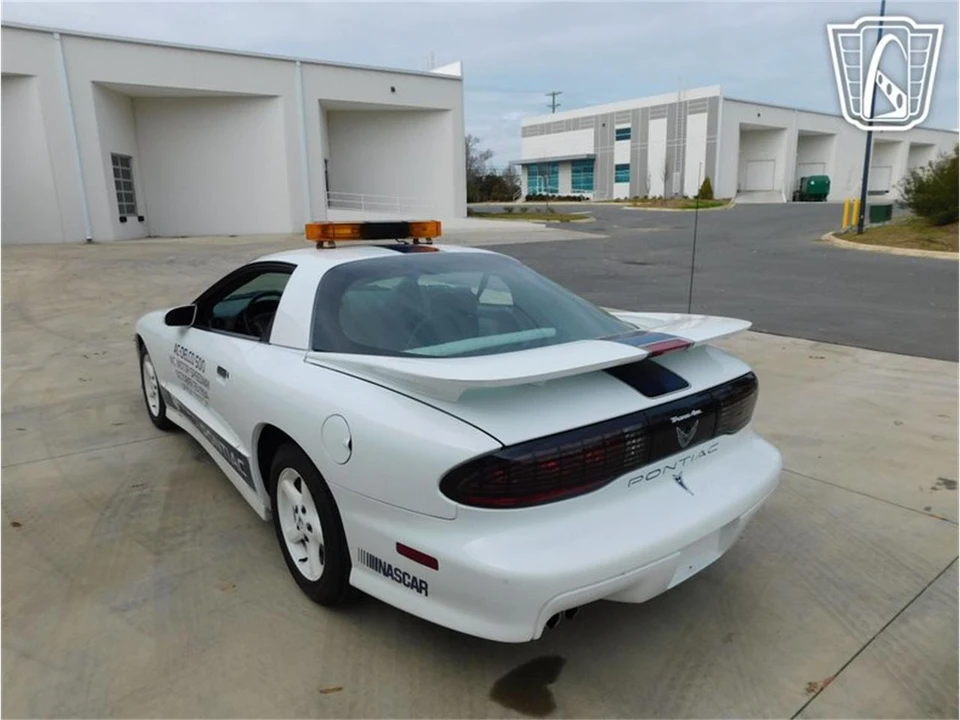 1994 Pontiac Firebird 4th Gen - Image 20 of 31