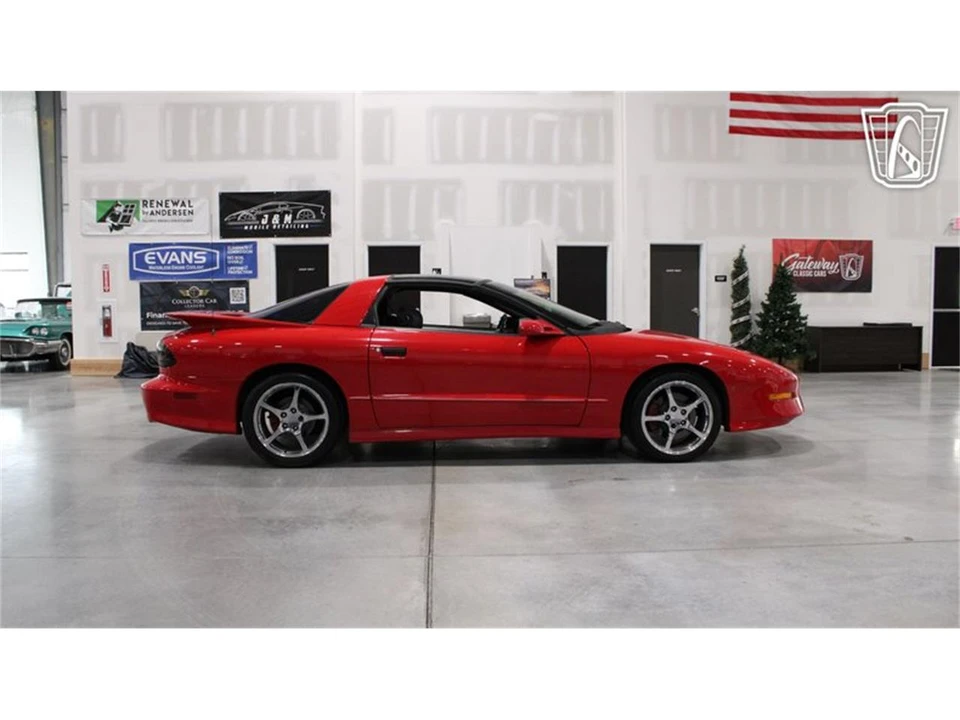 1994 Pontiac Firebird 4th Gen - Image 19 of 31