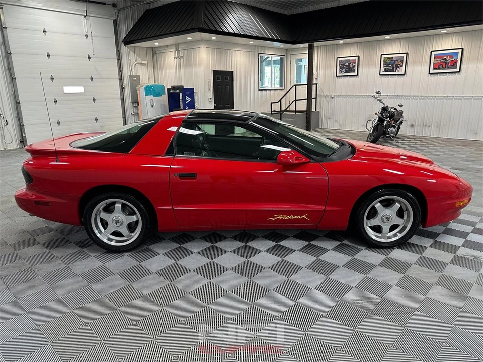 1994 Pontiac Firebird 4th Gen - Image 7 of 31