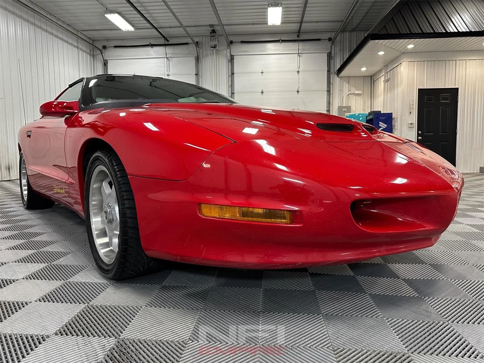 1994 Pontiac Firebird 4th Gen - Image 15 of 31
