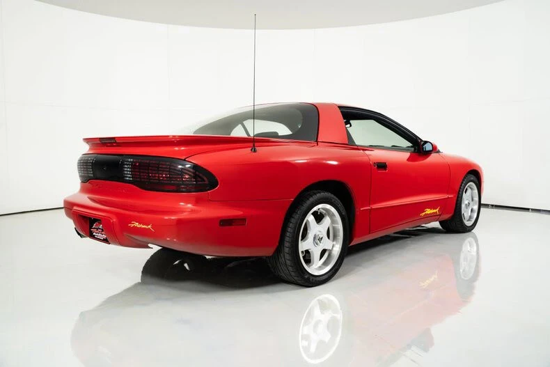 1994 Pontiac Firebird 4th Gen - Image 11 of 21