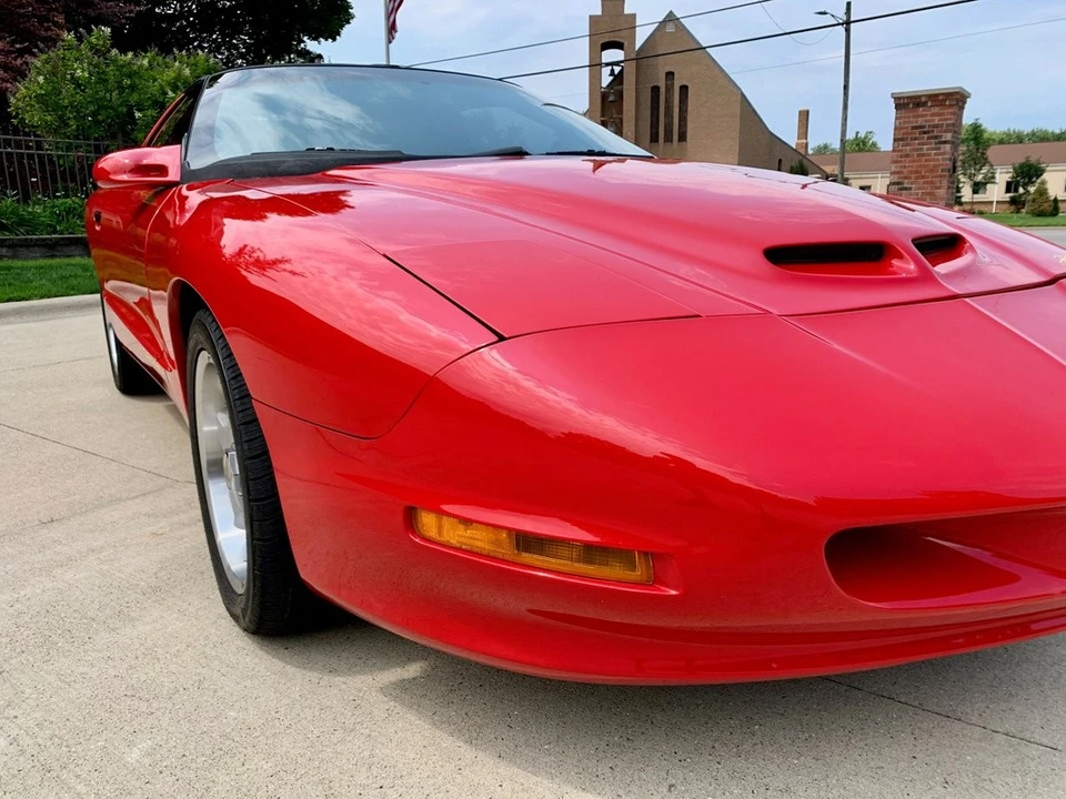 1994 Pontiac Firebird 4th Gen - Image 13 of 21