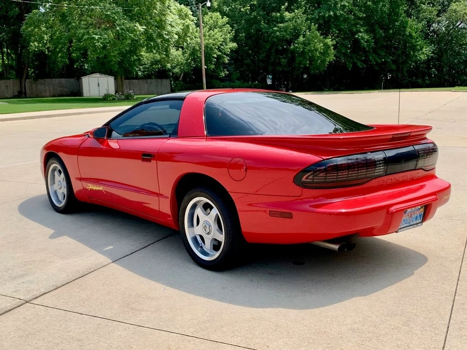 1994 Pontiac Firebird 4th Gen - Image 8 of 21