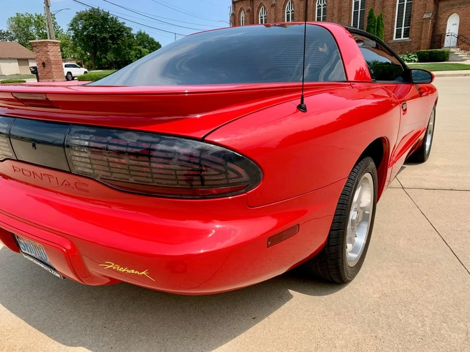 1994 Pontiac Firebird 4th Gen - Image 14 of 21