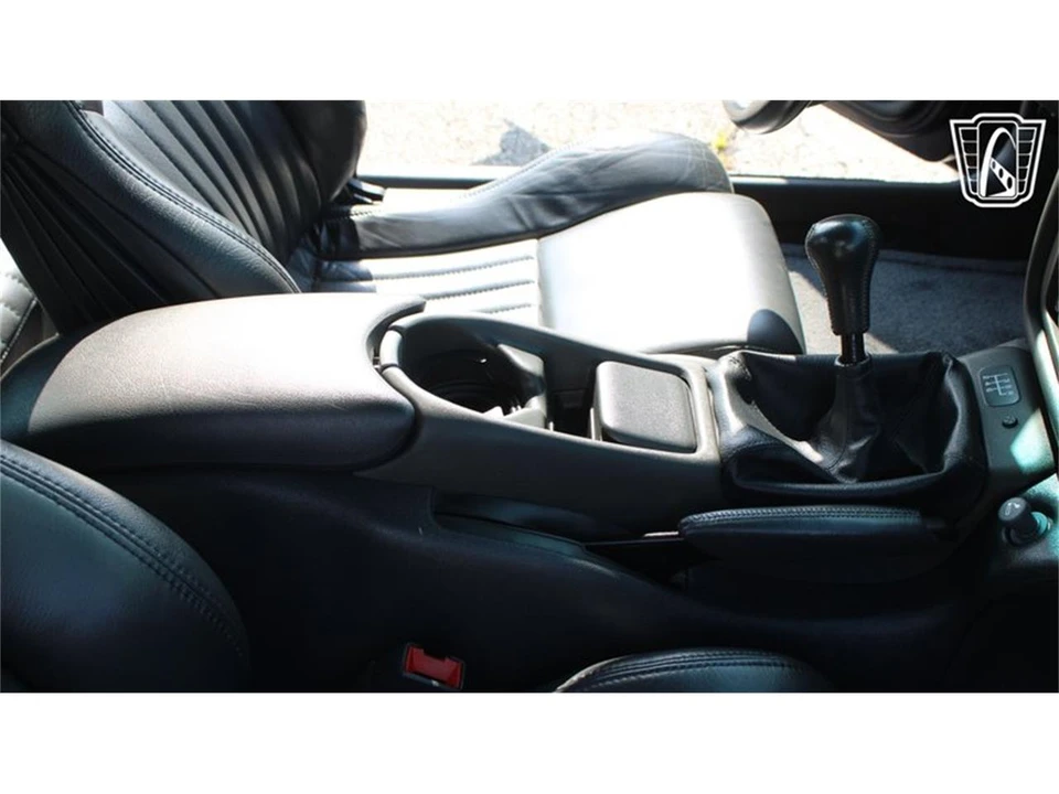1994 Pontiac Firebird 4th Gen - Image 17 of 31