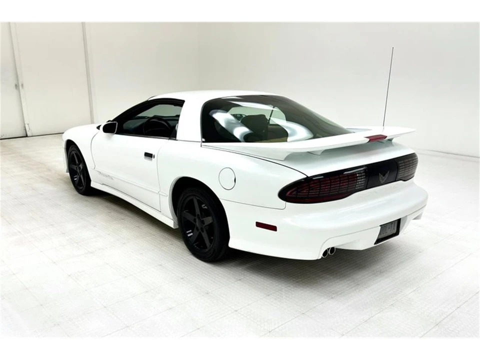 1994 Pontiac Firebird 4th Gen - Image 3 of 31