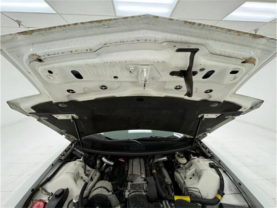 1994 Pontiac Firebird 4th Gen - Image 18 of 31