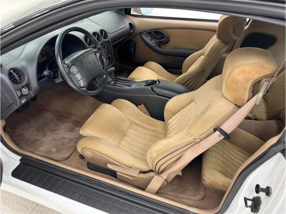 1994 Pontiac Firebird 4th Gen - Image 30 of 31