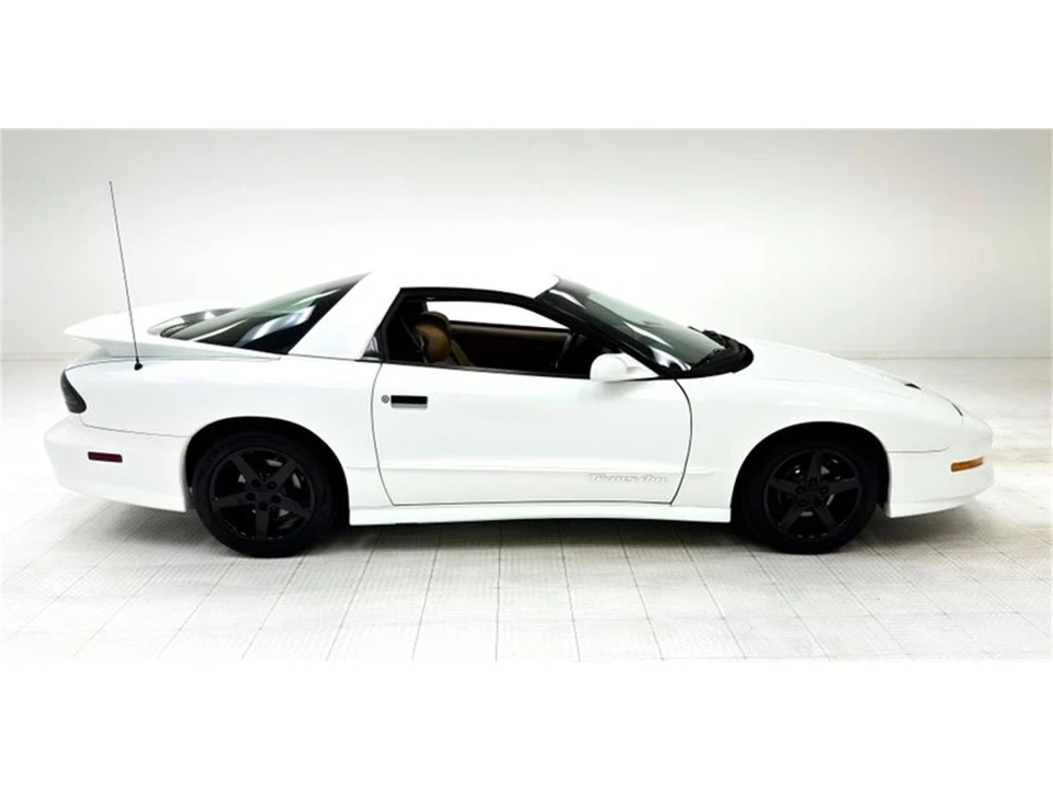 1994 Pontiac Firebird 4th Gen - Image 6 of 31