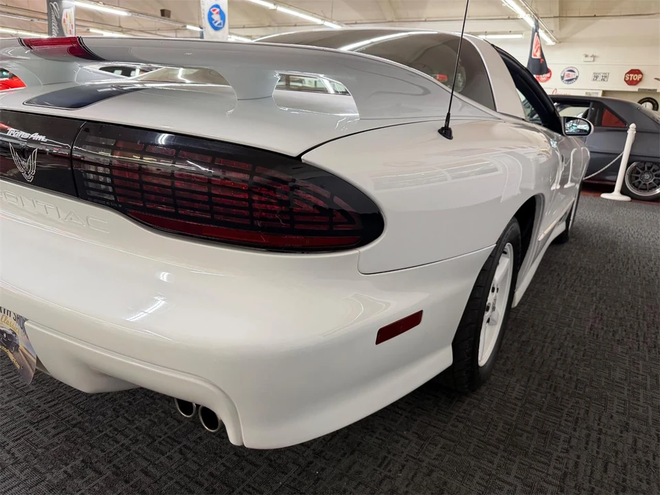 1994 Pontiac Firebird 4th Gen - Image 31 of 31