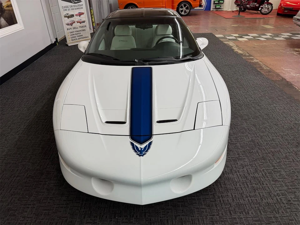 1994 Pontiac Firebird 4th Gen - Image 5 of 31