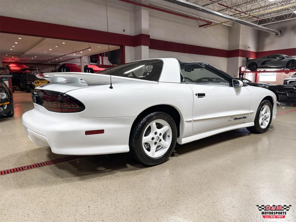 1994 Pontiac Firebird 4th Gen - Image 5 of 31