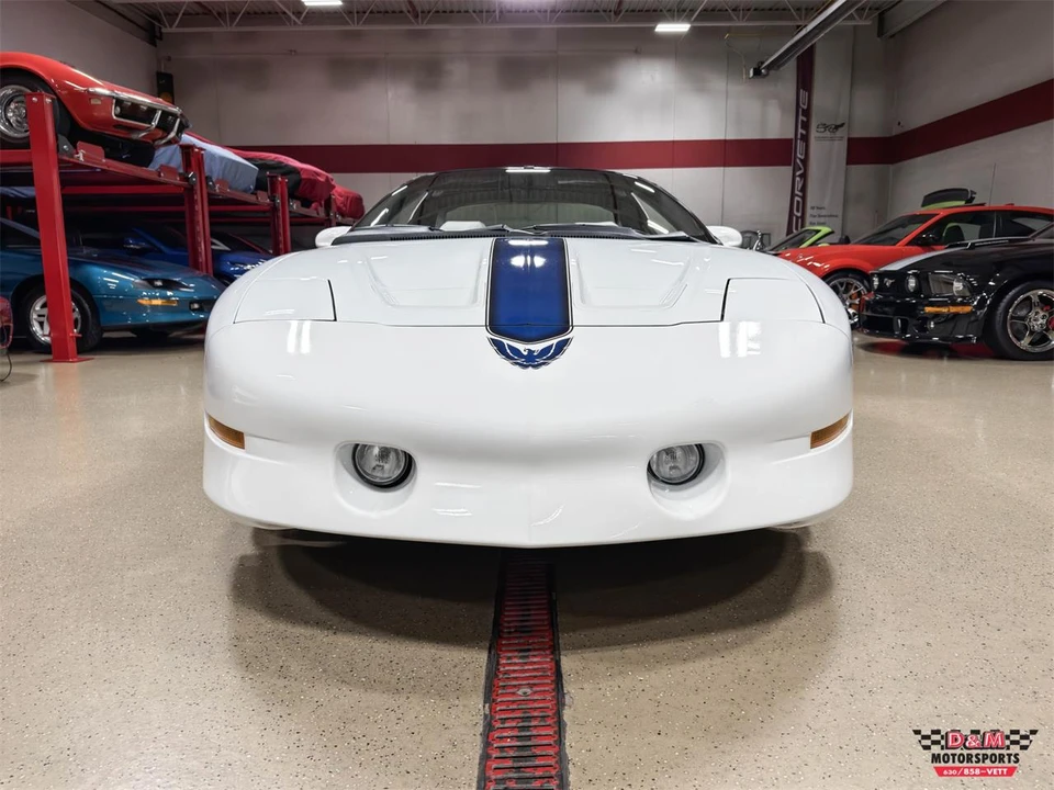 1994 Pontiac Firebird 4th Gen - Image 8 of 31