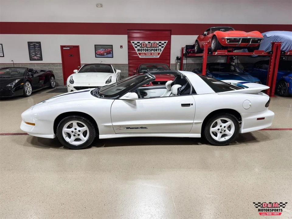 1994 Pontiac Firebird 4th Gen - Image 2 of 31