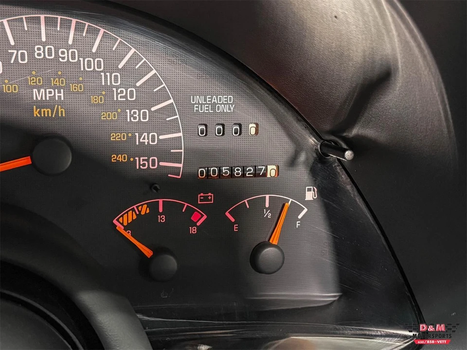 1994 Pontiac Firebird 4th Gen - Image 16 of 31