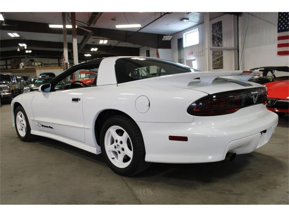 1994 Pontiac Firebird 4th Gen - Image 4 of 31