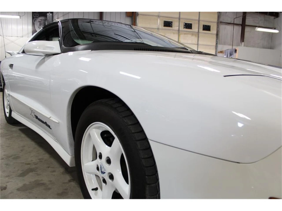 1994 Pontiac Firebird 4th Gen - Image 15 of 31