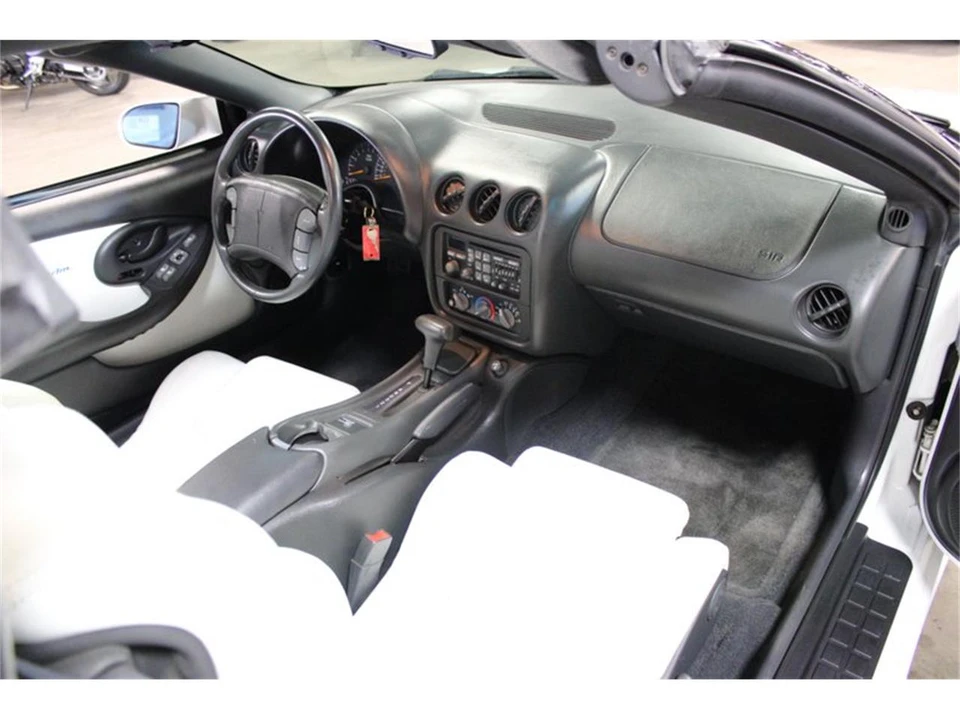 1994 Pontiac Firebird 4th Gen - Image 30 of 31