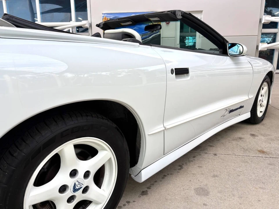 1994 Pontiac Firebird 4th Gen - Image 19 of 21