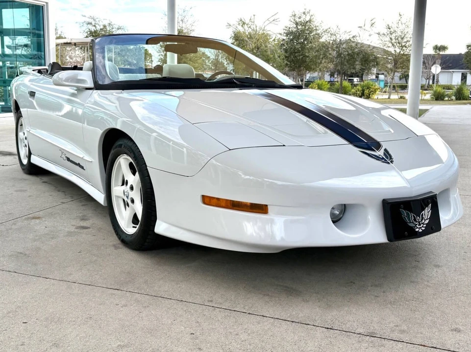 1994 Pontiac Firebird 4th Gen - Image 5 of 21