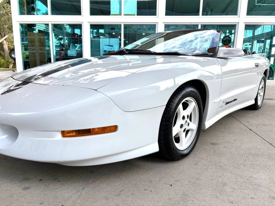 1994 Pontiac Firebird 4th Gen - Image 14 of 21