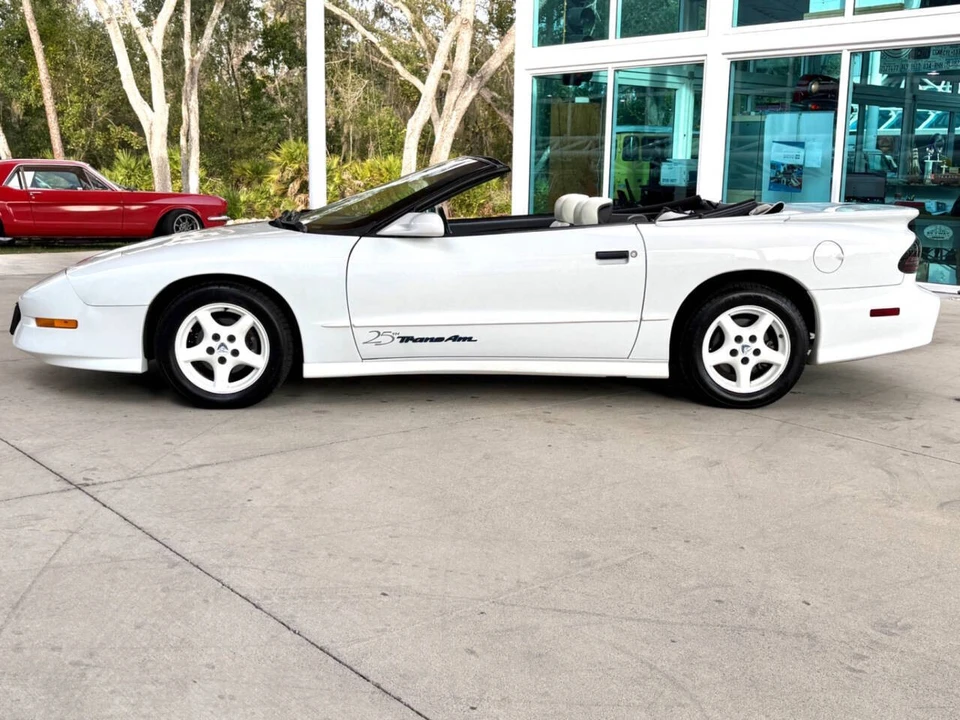 1994 Pontiac Firebird 4th Gen - Image 12 of 21