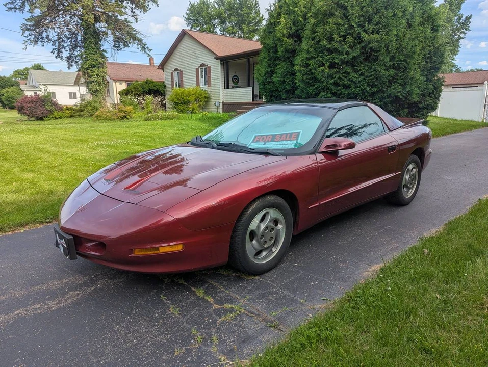 1994 Pontiac Firebird 4th Gen - Image 2 of 5