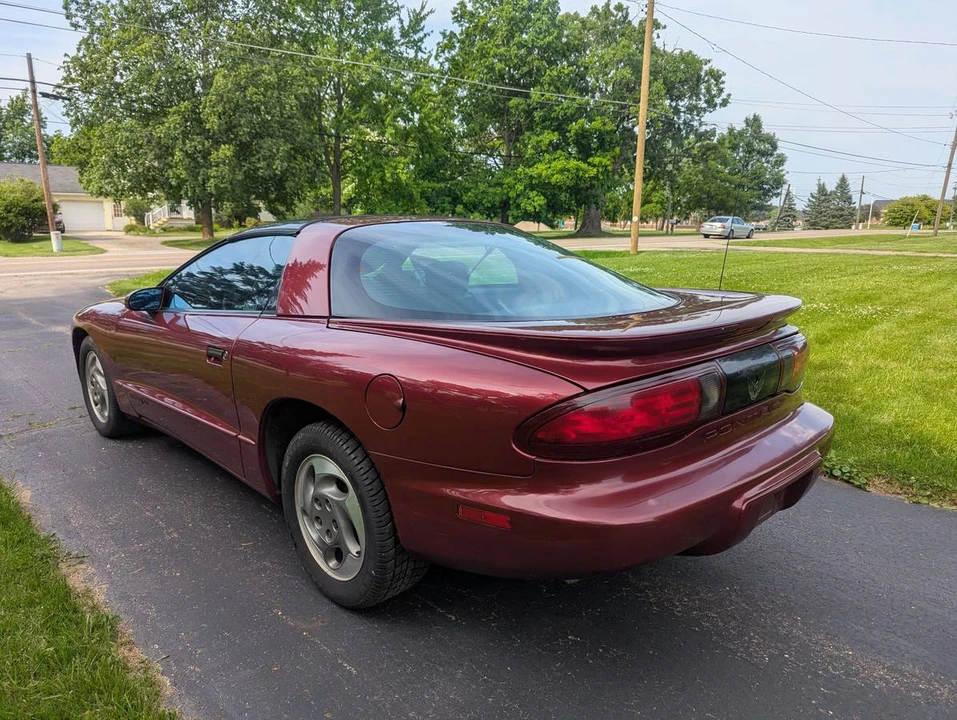 1994 Pontiac Firebird 4th Gen - Image 4 of 5