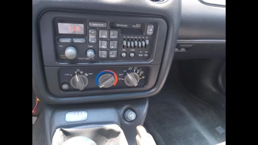 1994 Pontiac Firebird 4th Gen - Image 5 of 9