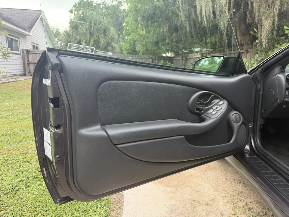 1994 Pontiac Firebird Formula 4th Gen - Image 11 of 31