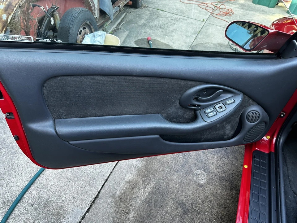 1994 Pontiac Firebird Formula 4th Gen - Image 19 of 25