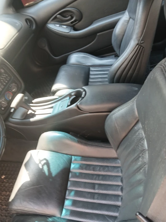 1994 Pontiac Firebird Formula 4th Gen - Image 9 of 10