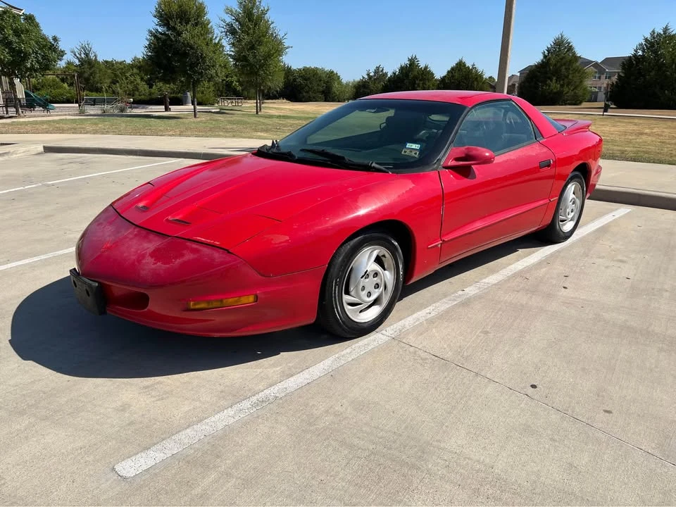 1994 Pontiac Firebird 4th Gen - Image 2 of 18