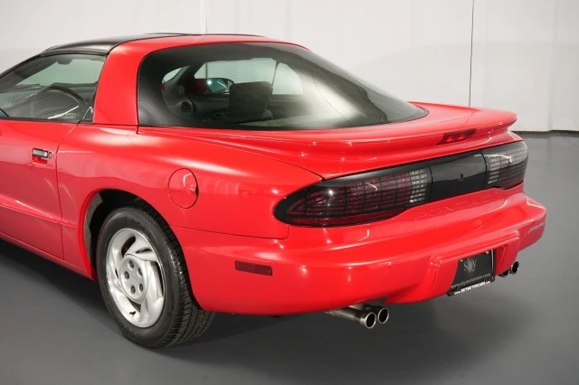 1994 Pontiac Firebird Formula 4th Gen - Image 30 of 31