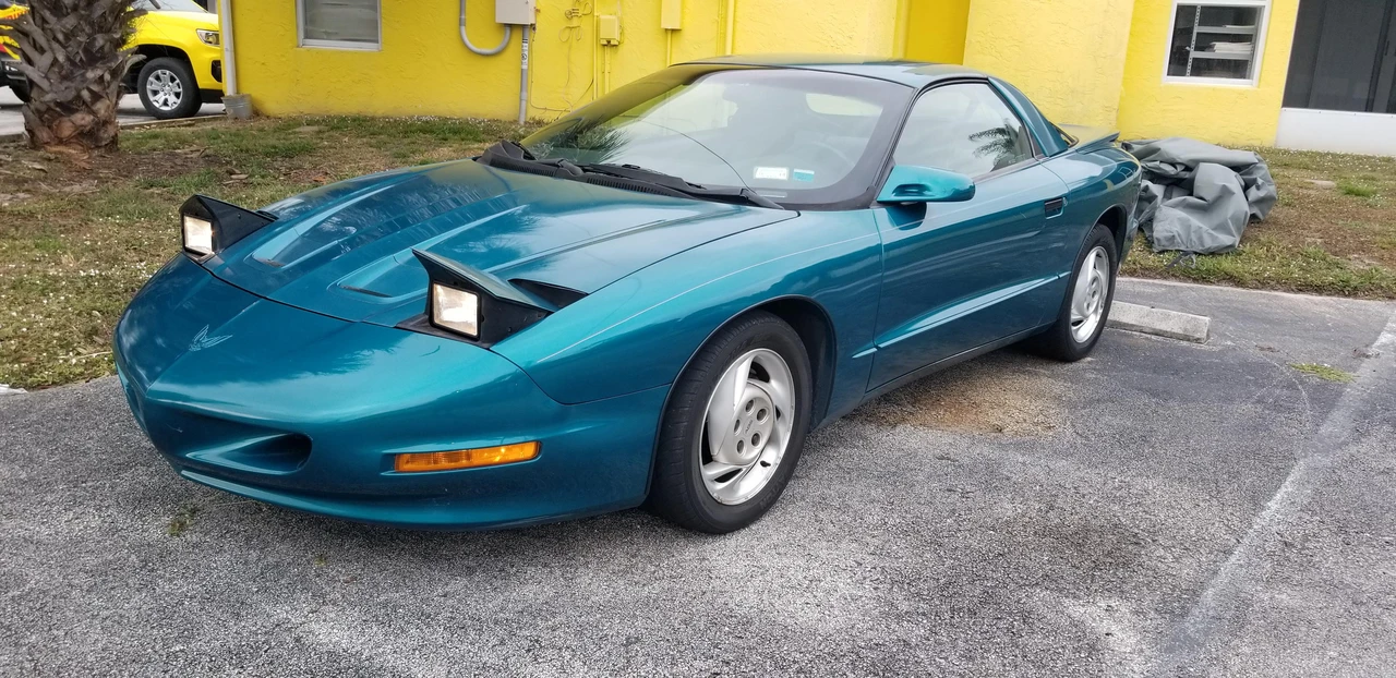 1994 Pontiac Firebird 4th Gen - Image 9 of 31