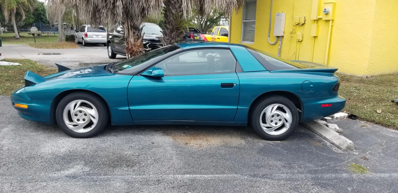 1994 Pontiac Firebird 4th Gen - Image 10 of 31