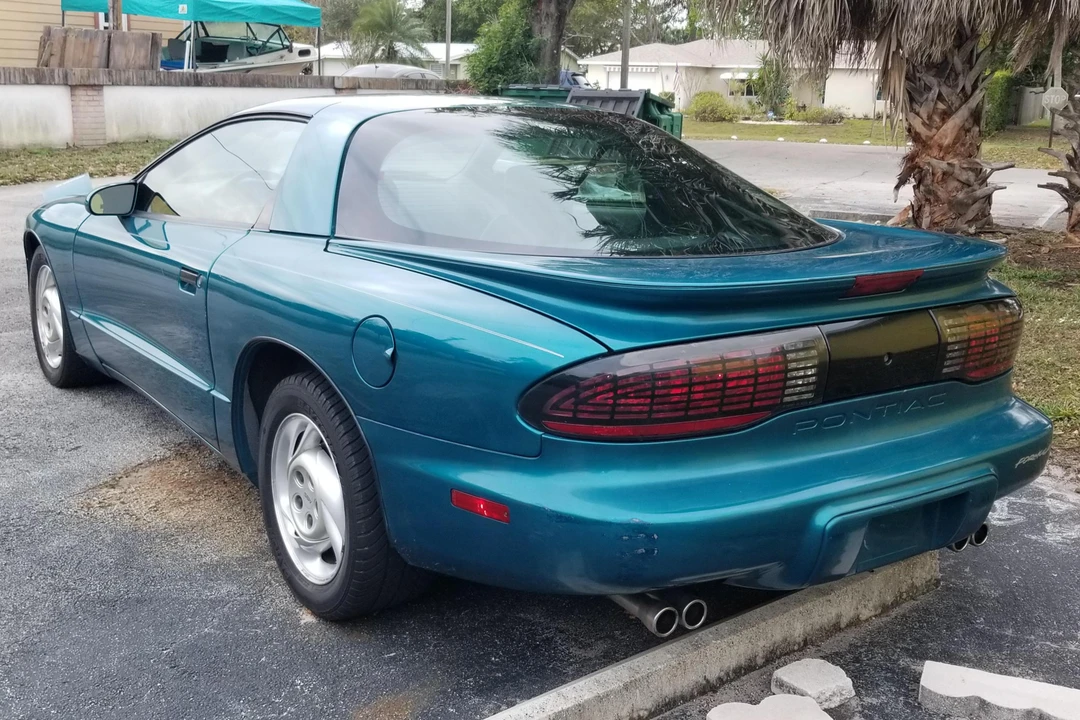 1994 Pontiac Firebird 4th Gen - Image 4 of 31