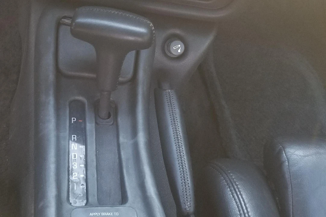 1994 Pontiac Firebird 4th Gen - Image 28 of 31
