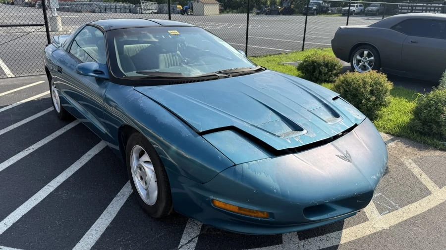 1994 Pontiac Firebird 4th Gen - Image 6 of 10