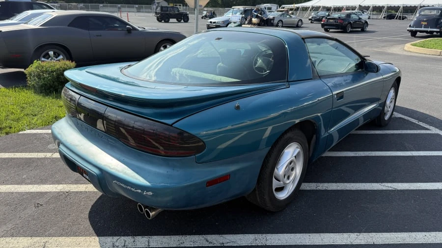 1994 Pontiac Firebird 4th Gen - Image 3 of 10