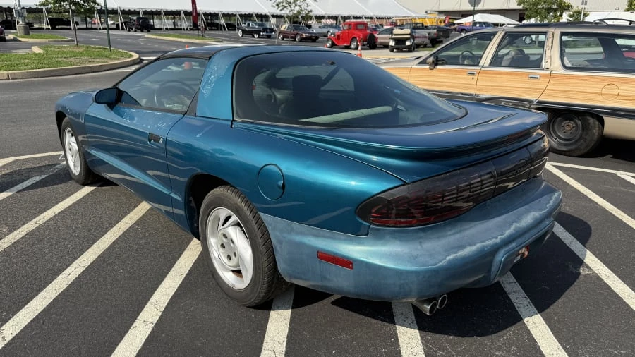 1994 Pontiac Firebird 4th Gen - Image 5 of 10