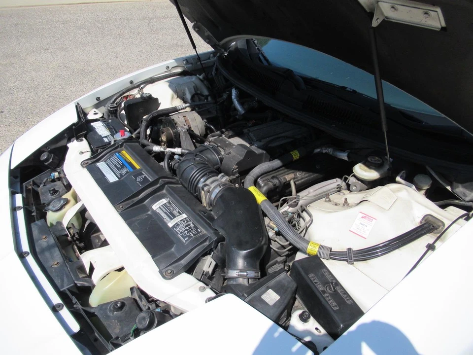 1994 Pontiac Firebird Formula 4th Gen - Image 13 of 22