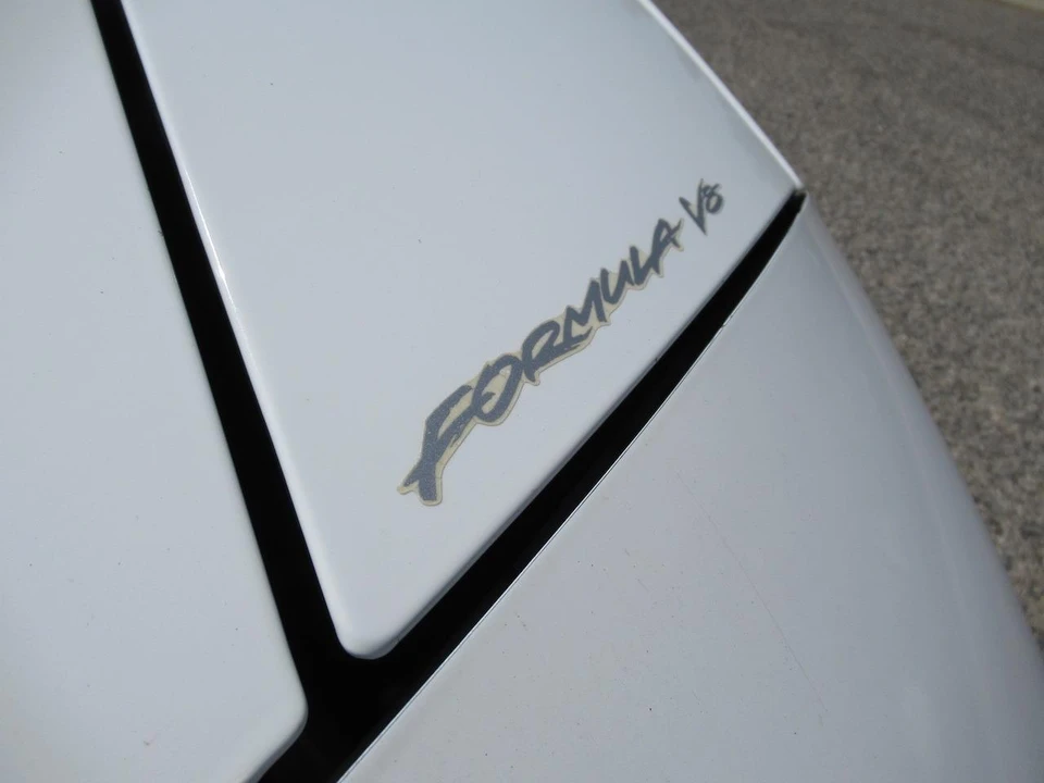 1994 Pontiac Firebird Formula 4th Gen - Image 19 of 22