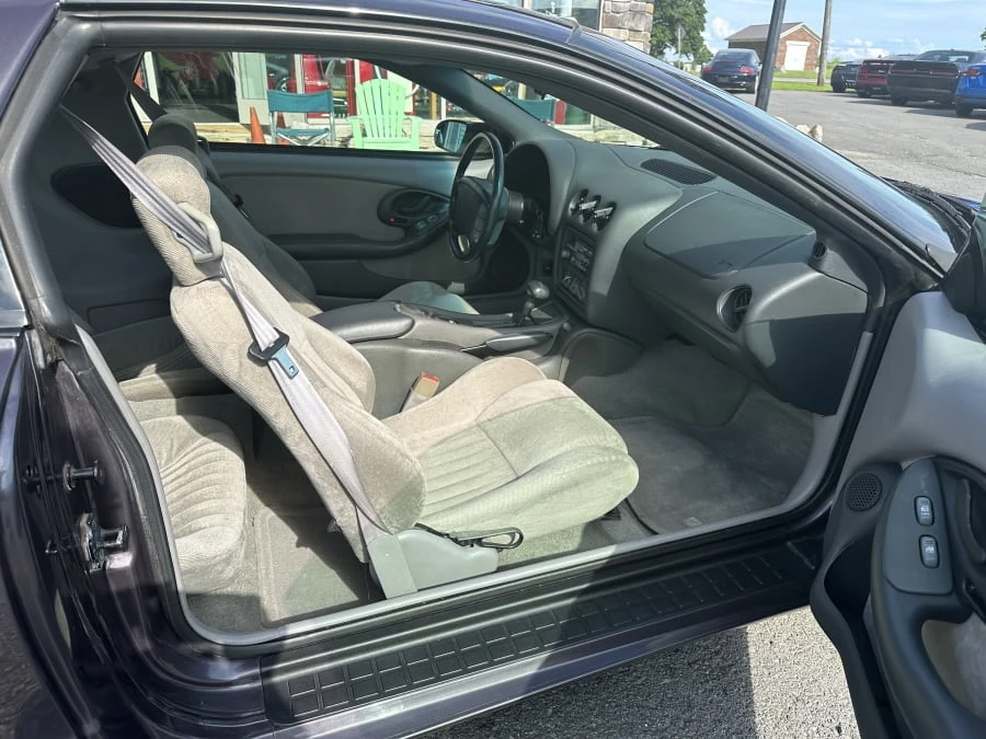 1994 Pontiac Firebird 4th Gen - Image 8 of 12