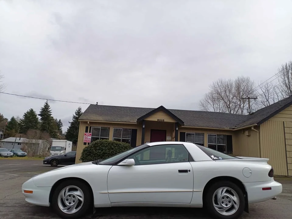1994 Pontiac Firebird Formula 4th Gen - Image 8 of 17