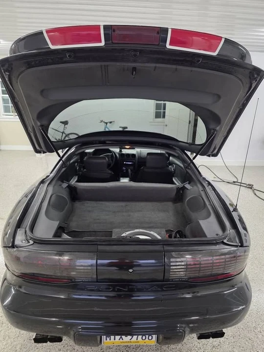 1994 Pontiac Firebird Formula 4th Gen - Image 5 of 9