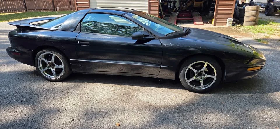 1994 Pontiac Firebird Formula 4th Gen - Image 2 of 16