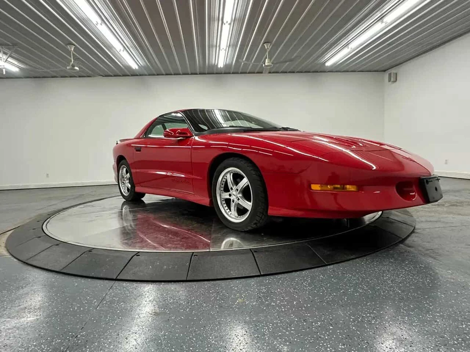 1994 Pontiac Firebird Formula 4th Gen - Image 15 of 31