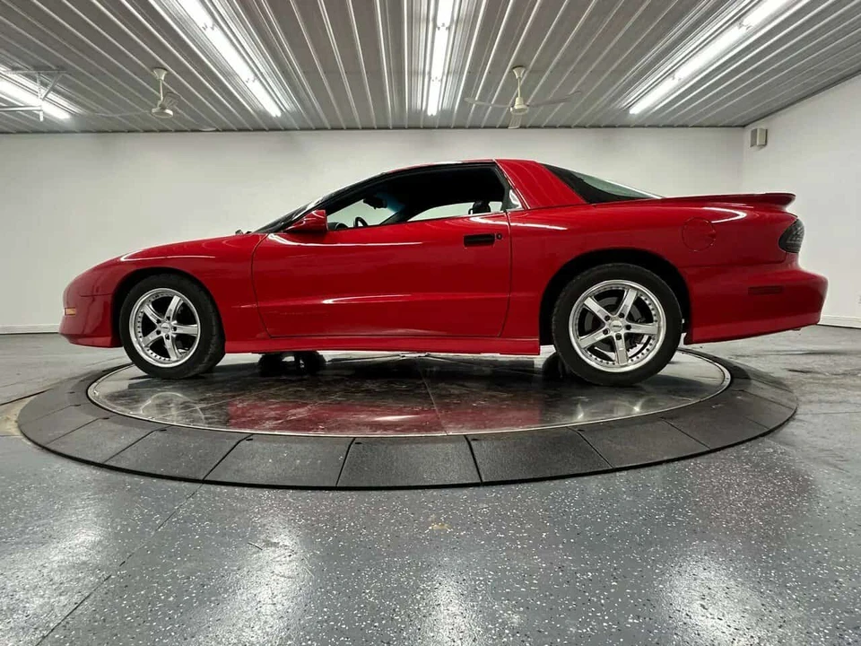 1994 Pontiac Firebird Formula 4th Gen - Image 23 of 31